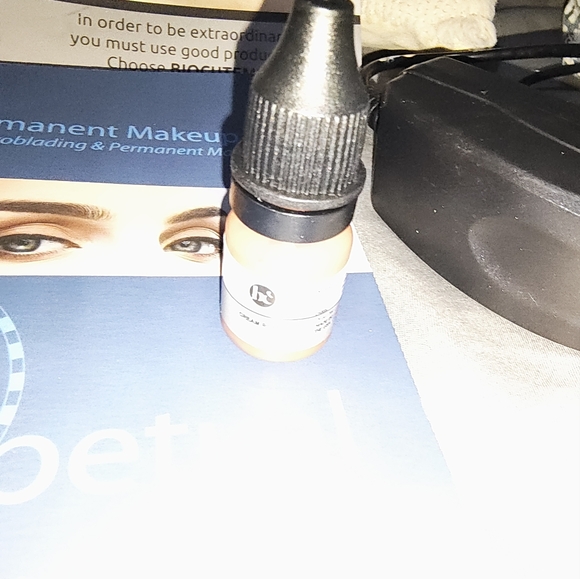 Micropigmentation machine - Picture 3 of 3